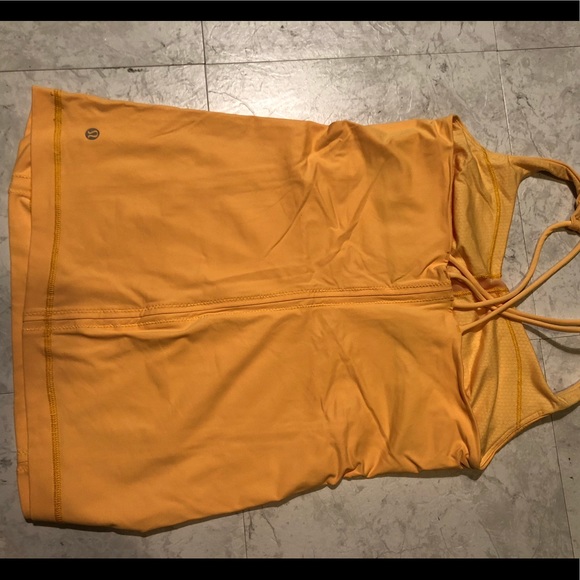 Lululemon Tank - Picture 2 of 3
